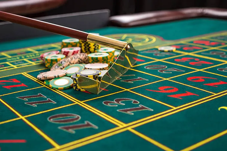 Cách Chơi Blackjack Hiệu Quả Tại TK88 Dành Cho Người Mới 2 Cách Chơi Blackjack Hiệu Quả Tại TK88 Dành Cho Người Mới